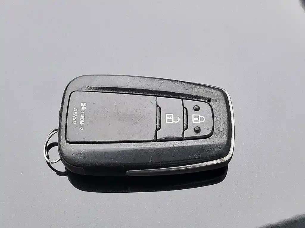 Фото 19 - Toyota Highlander