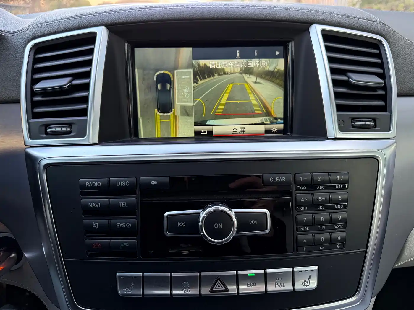 Mercedes-Benz M-Class AMG 2012 AMG ML 63 фото 7