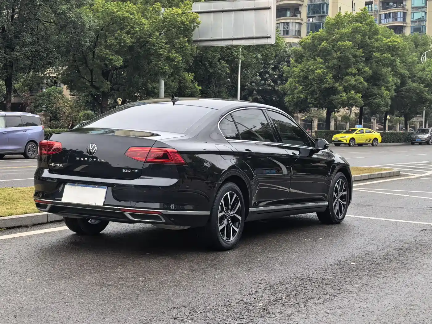 Volkswagen Magotan 2020 330TSI DSG Leading фото 6