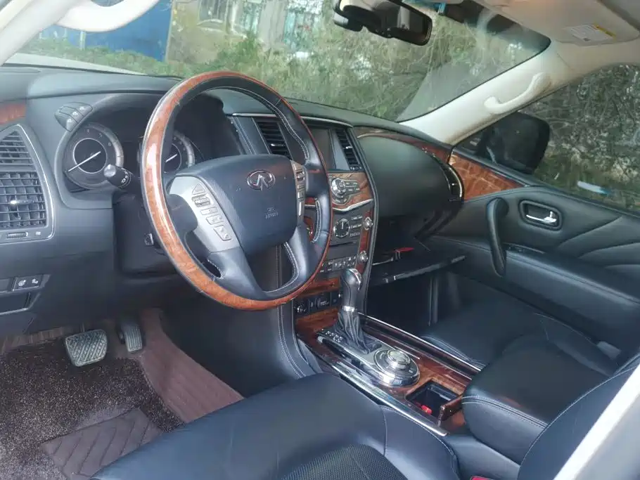 Infiniti QX80 2017 2016 5.6L 4WD