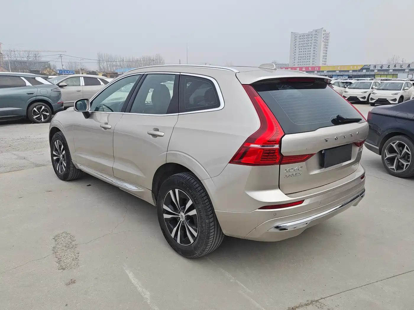VOLVO XC60