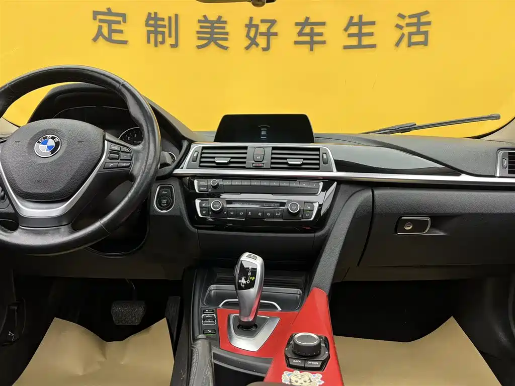 BMW 3 Series 2018 320Li Fashion Style фото 37