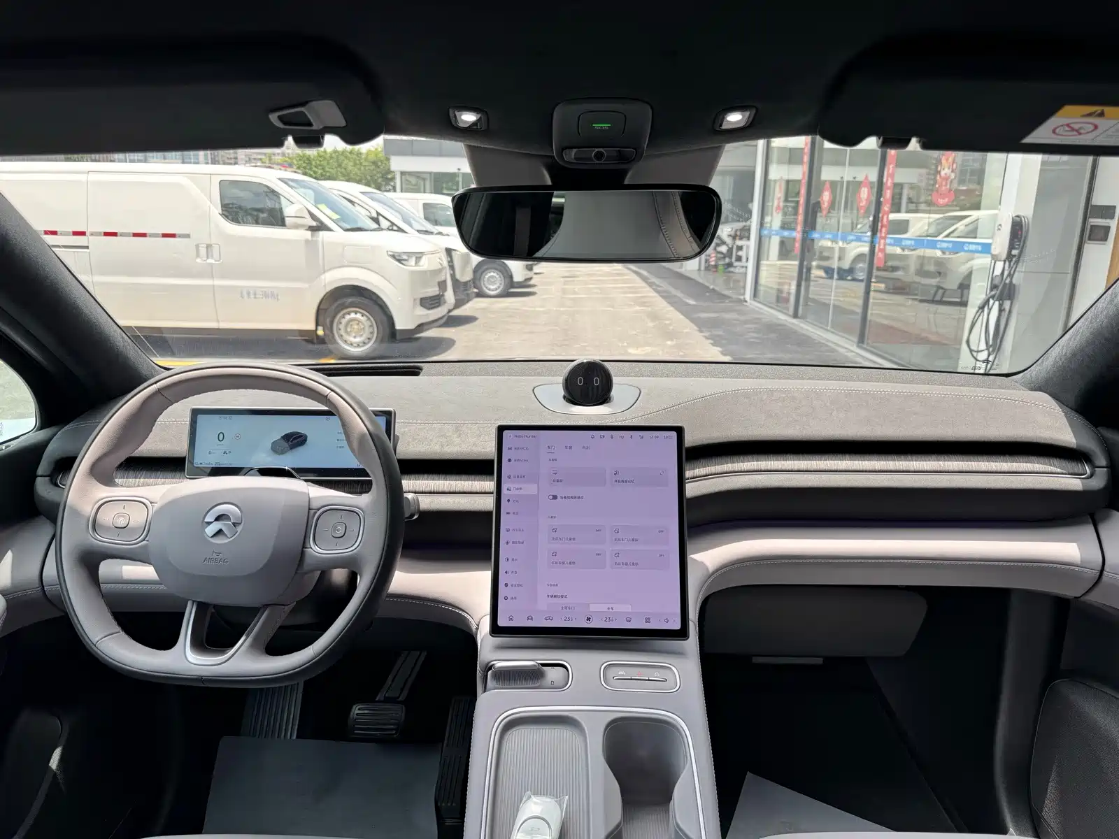 Фото 20 - NIO EC6