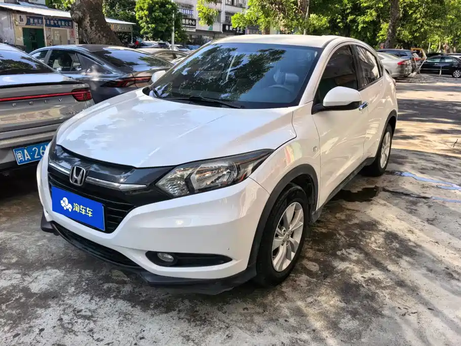 Фото 1 - Honda Vezel
