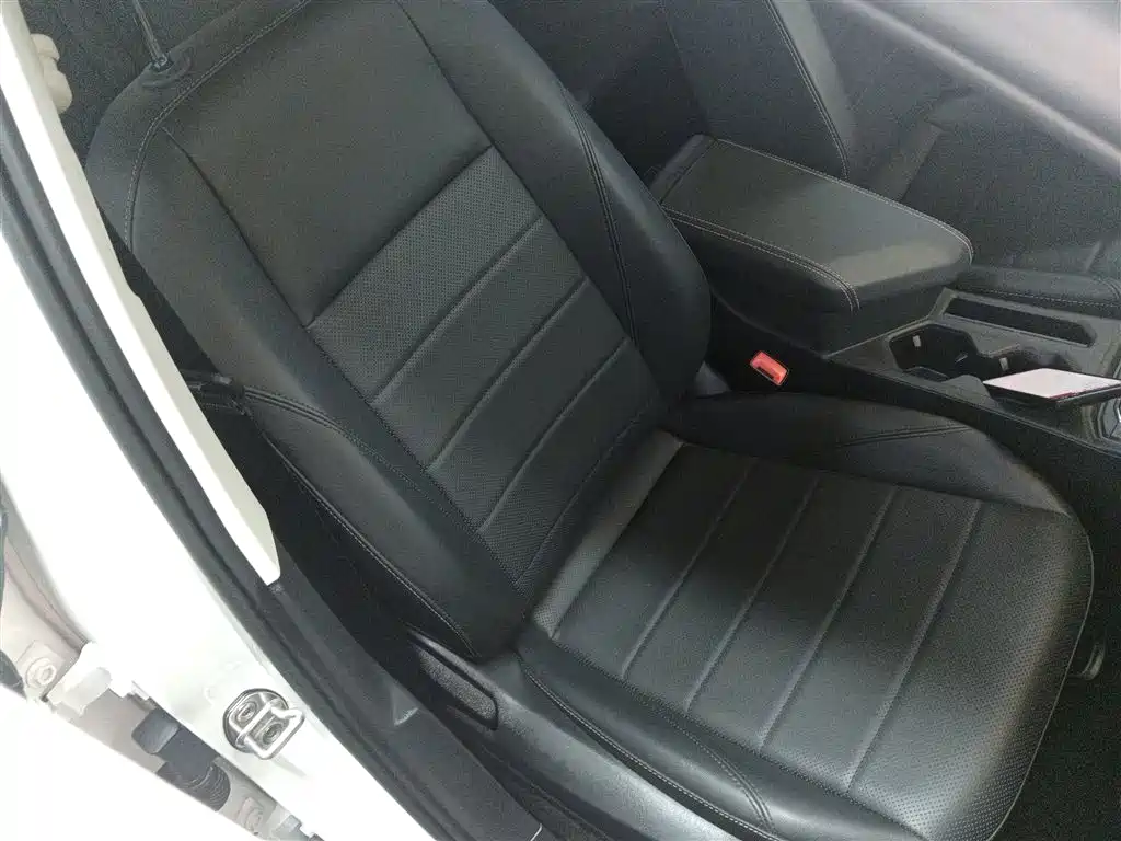 Volkswagen Lavida 2019 1.5L Automatic Comfort Edition China VI фото 20