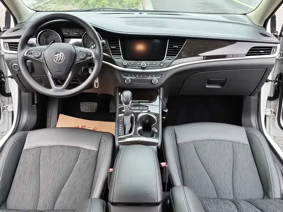 Buick Verano 2018 Sedan 20T Dual Clutch Leading фото 14