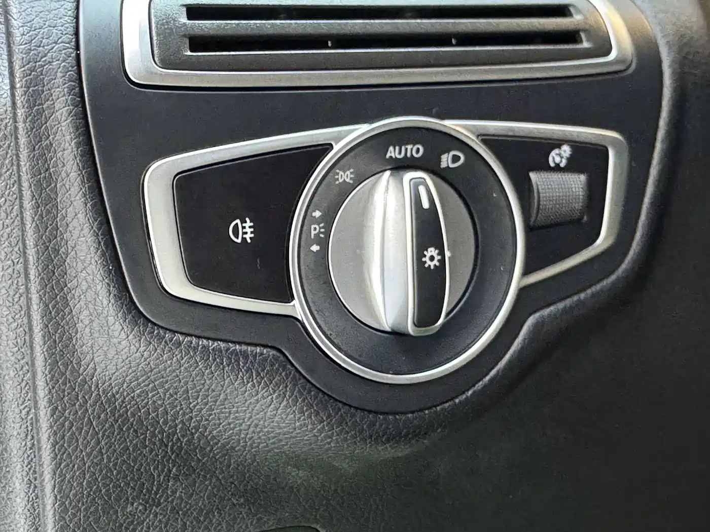 Mercedes-Benz GLC 2020 GLC 260 L 4MATIC Dynamic фото 23