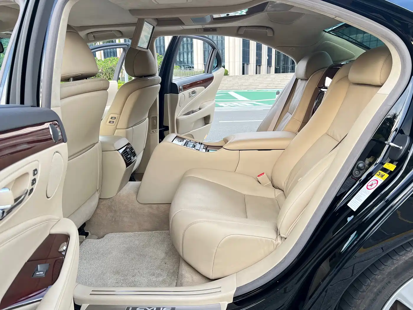 Lexus LS 2006 2006 460L Premium Edition