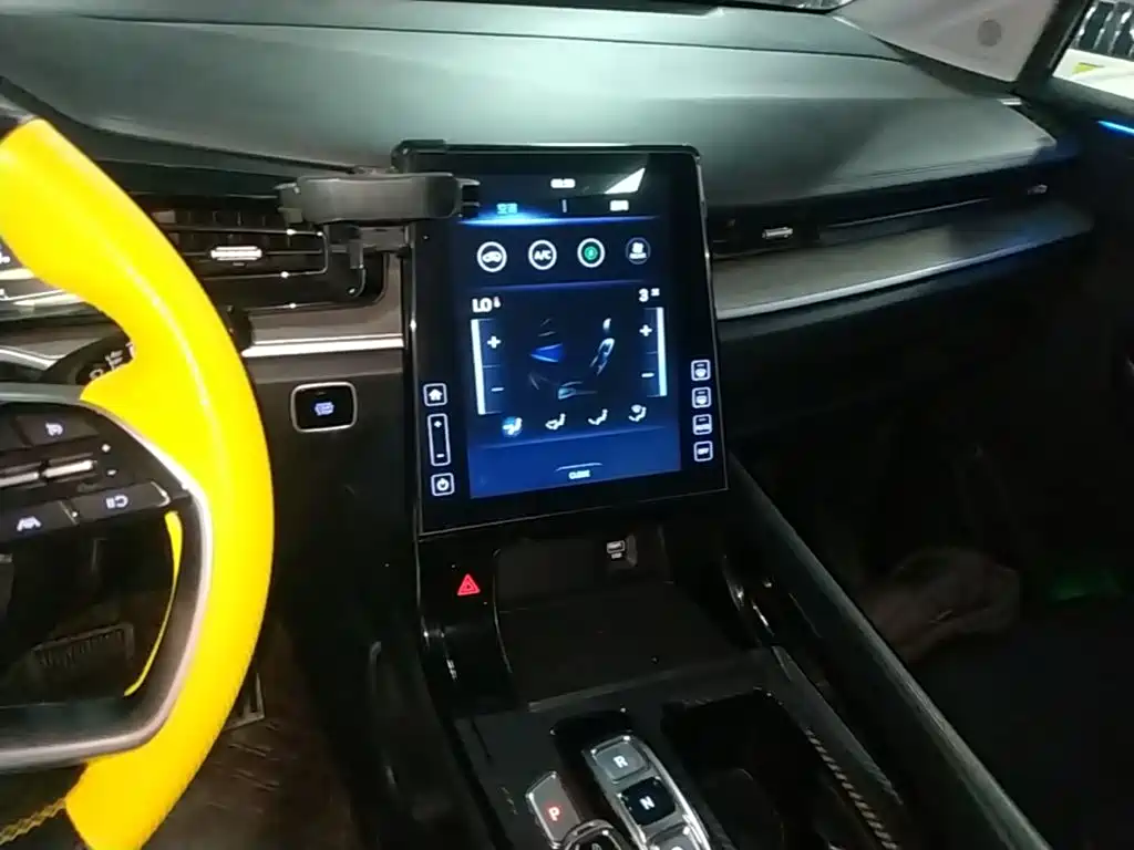 Hyundai Custo 2021 2021 270TGDi Premium LUX
