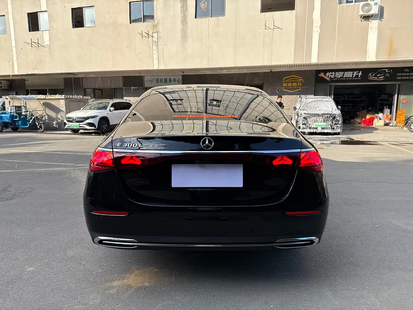 Mercedes-Benz E-Class 2024 Model E 300 L Luxury фото 7