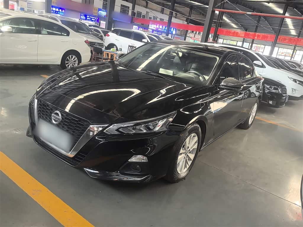 Nissan Teana