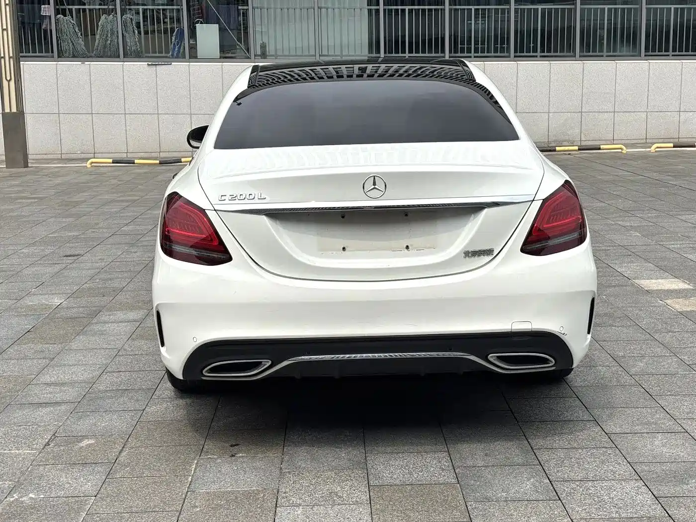 Photo 3 - Mercedes-Benz C-Class