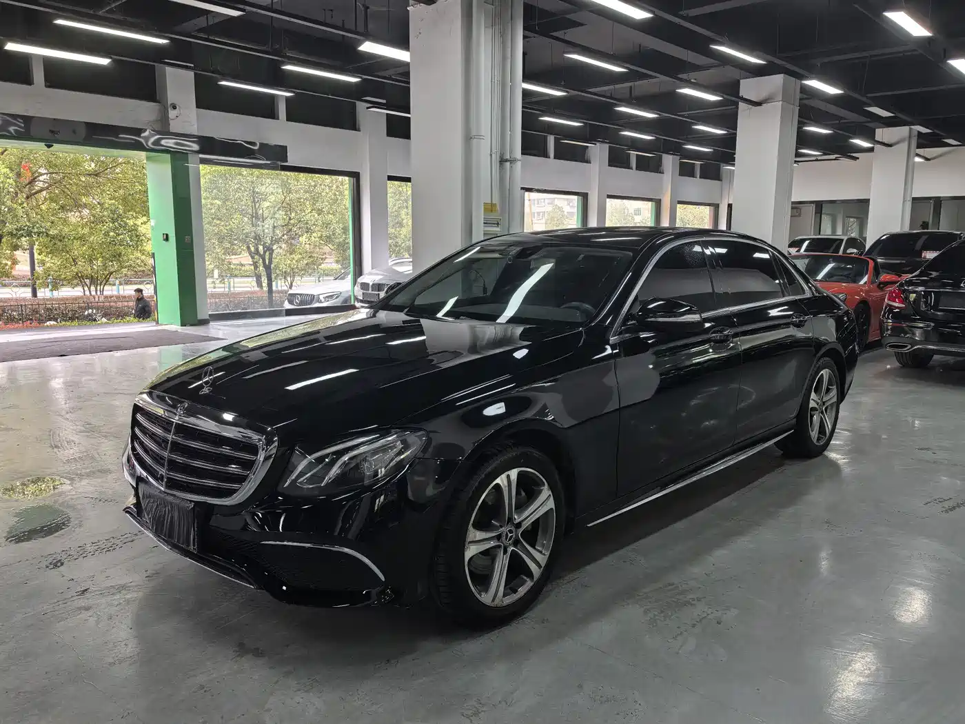 Mercedes-Benz E-Class 2019 E 200 L Sport