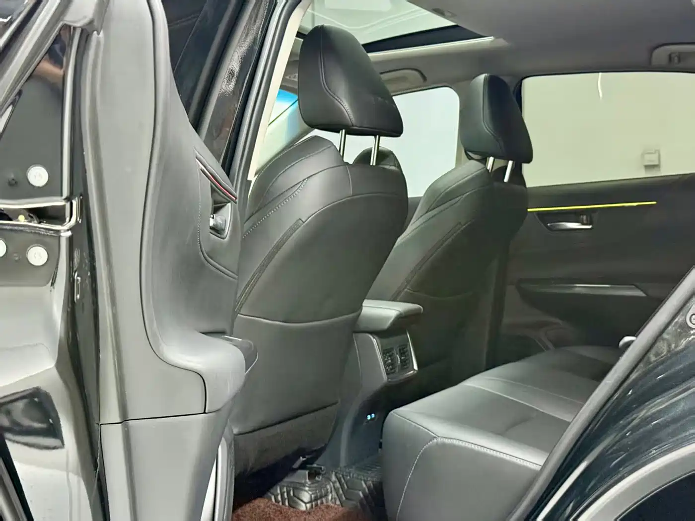 Toyota Venza 2022 2022 2.0L CVT 2WD Luxury