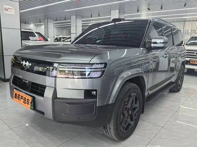 Fang Cheng Bao Titanium 7 2025