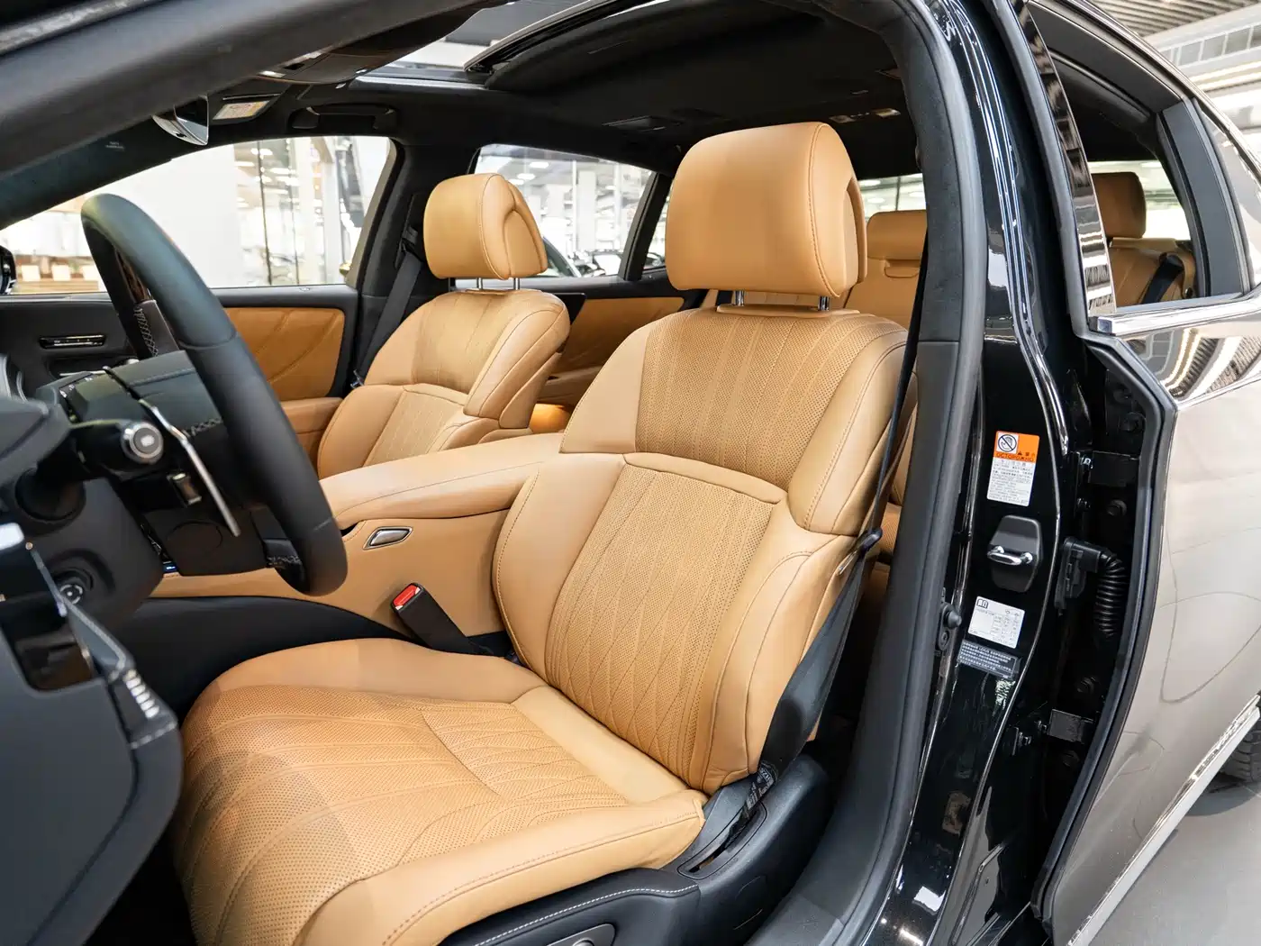 LEXUS LS