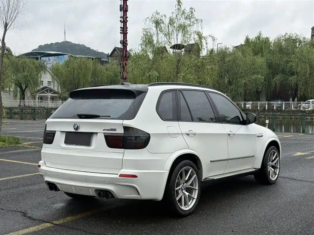 BMW X5 (Import) 2010 X5 M фото 3