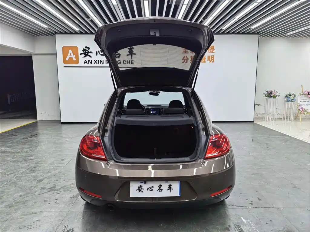 Volkswagen Beetle 2015 180TSI фото 14