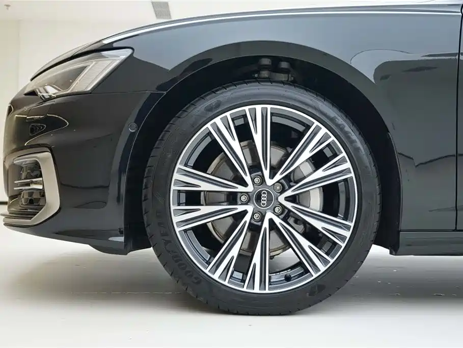 Audi A6L 2024 45 TFSI quattro Premium Dynamic фото 15
