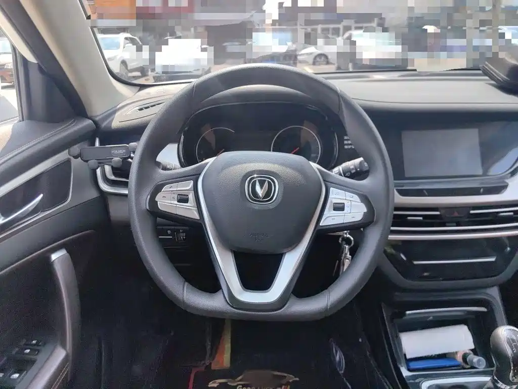 Фото 3 - Changan CS35 PLUS