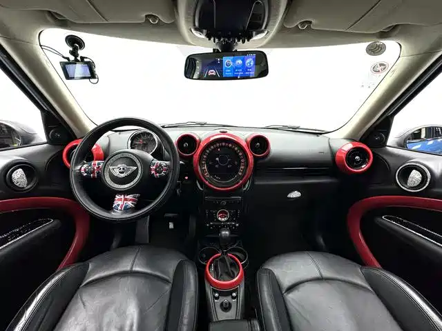 Фото 4 - MINI COUNTRYMAN