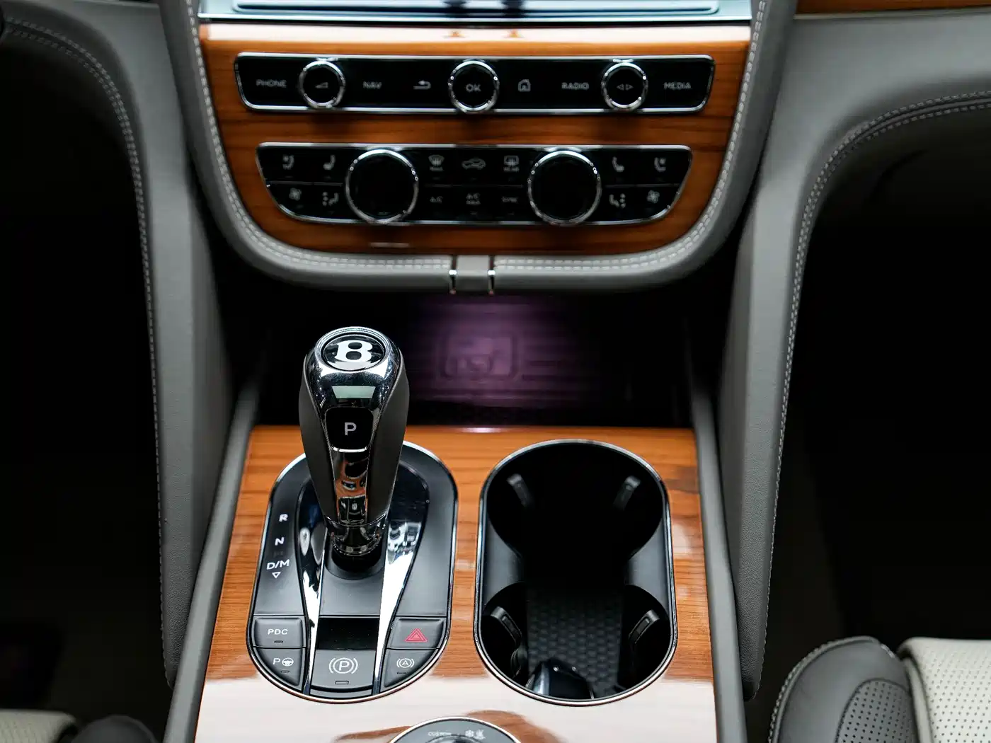 Bentley Bentayga 2021 4.0T V8 фото 21