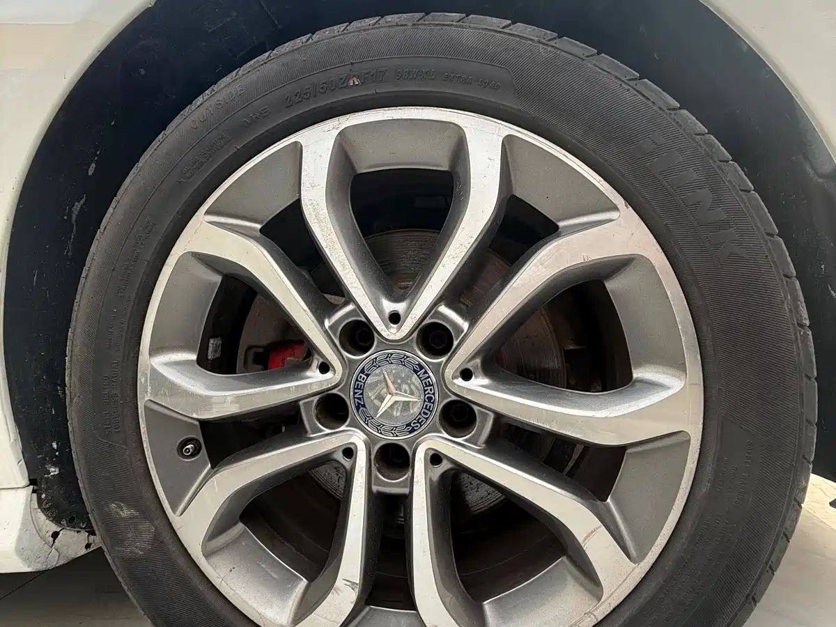 Mercedes-Benz C-Class 2015 Facelift C 180 L Sport фото 10