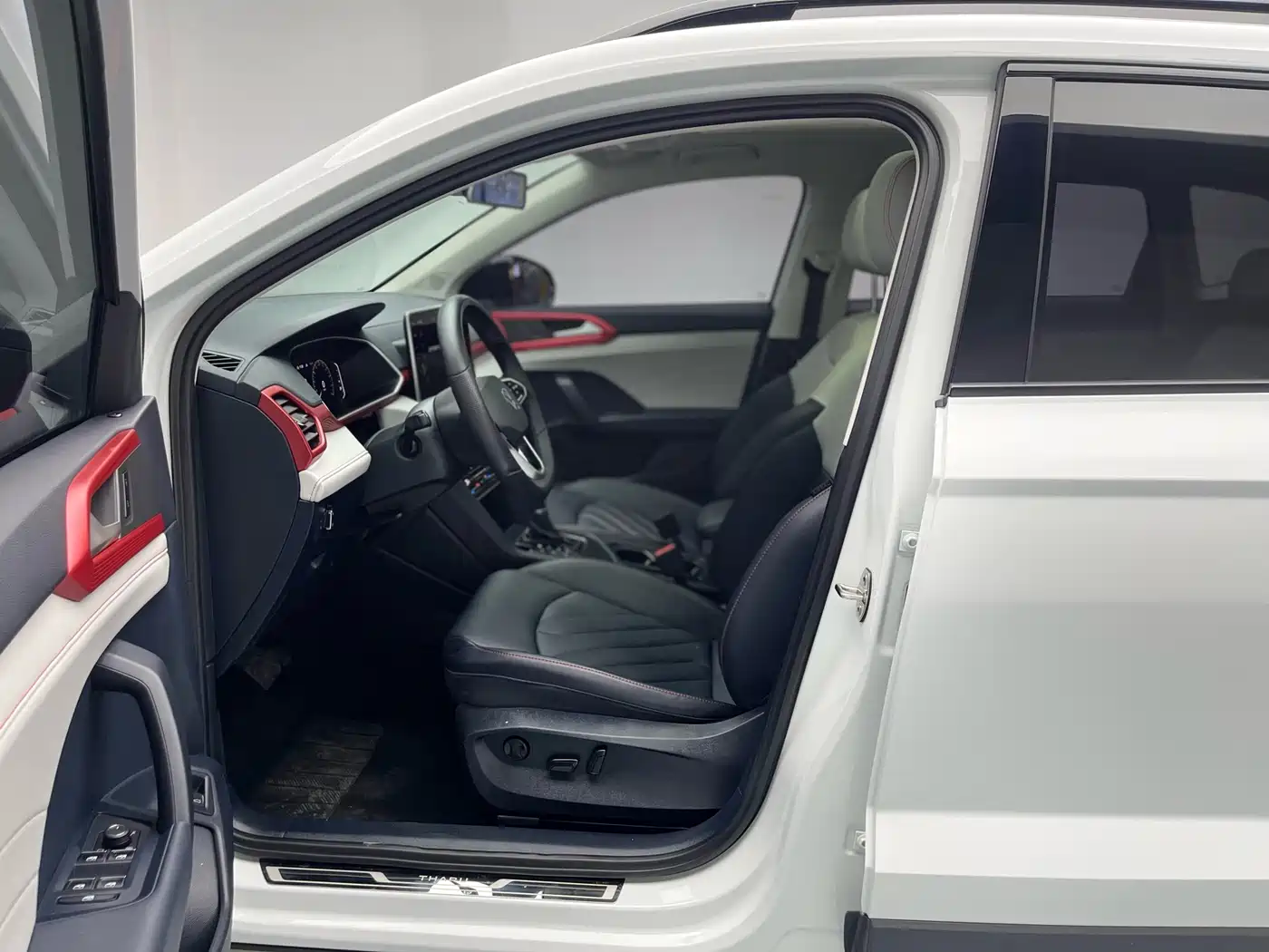 VOLKSWAGEN TUYUE