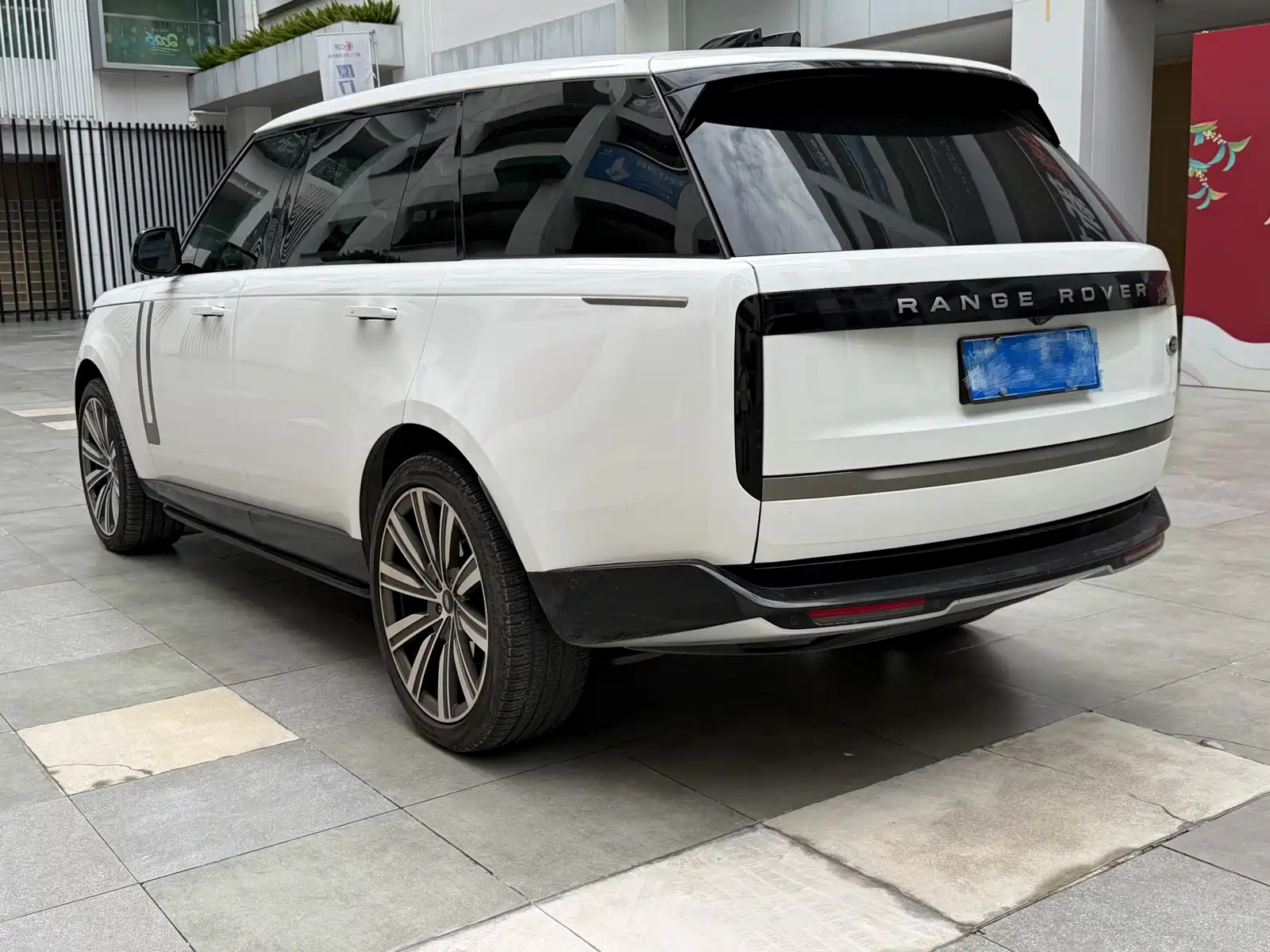Фото 13 - Land Rover Range Rover