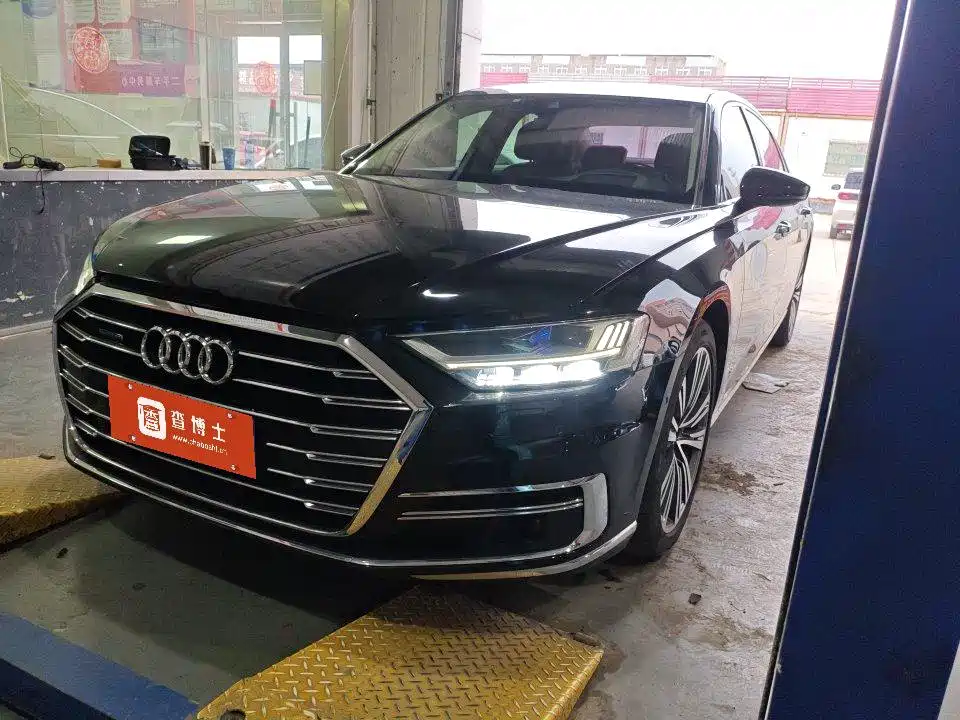 Photo 1 - Audi A8