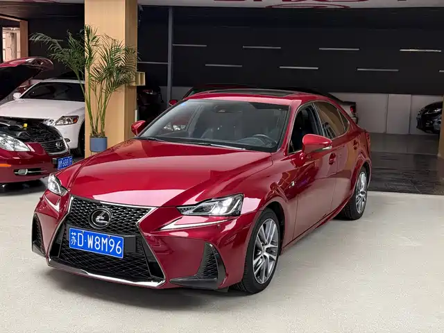 Lexus Lexus IS 2017 300 F SPORT