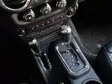 Фото 8 - Jeep Wrangler