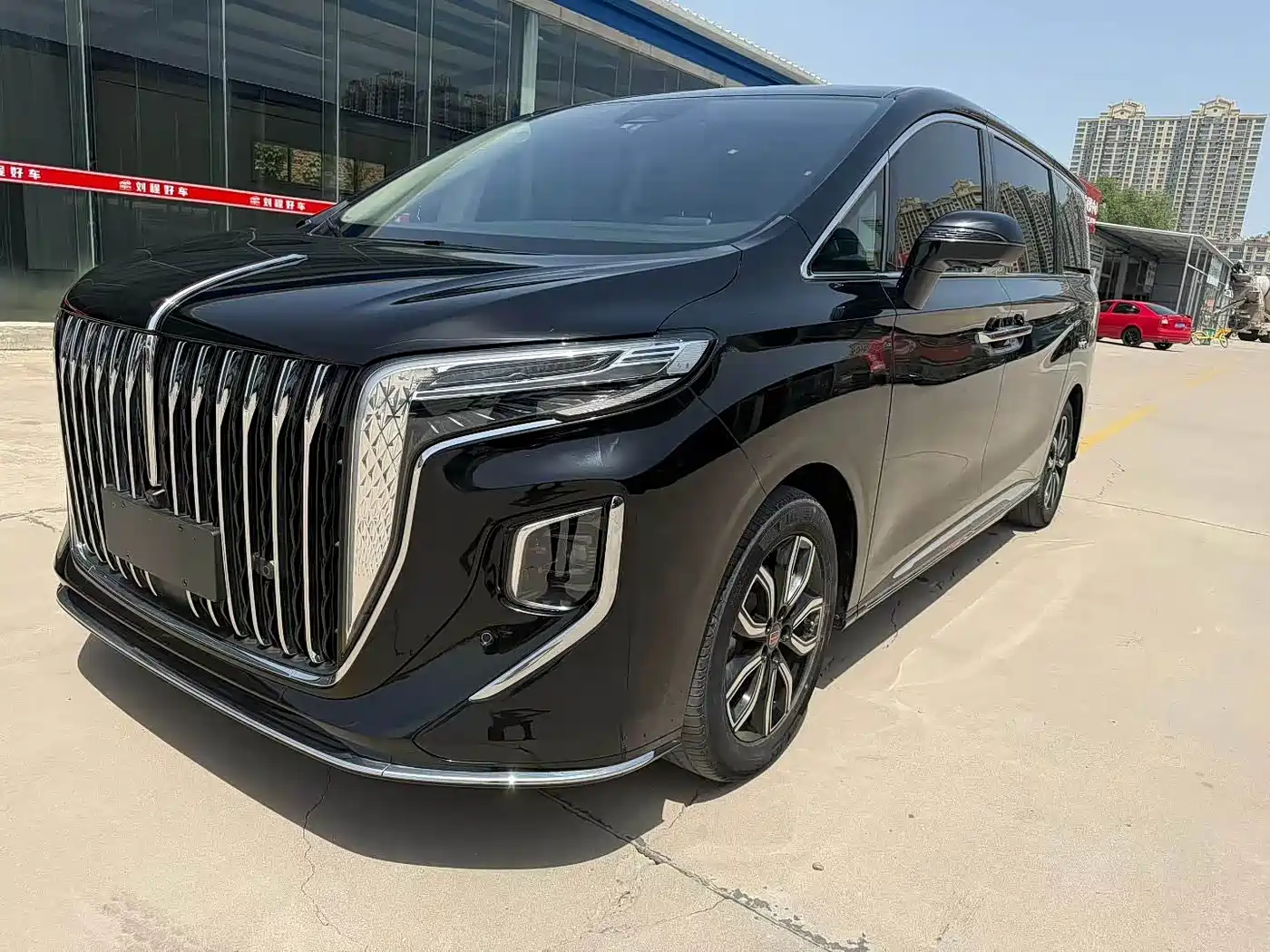 Hongqi HQ9 2023 2.0T Smart Connect Flag Enjoy Edition