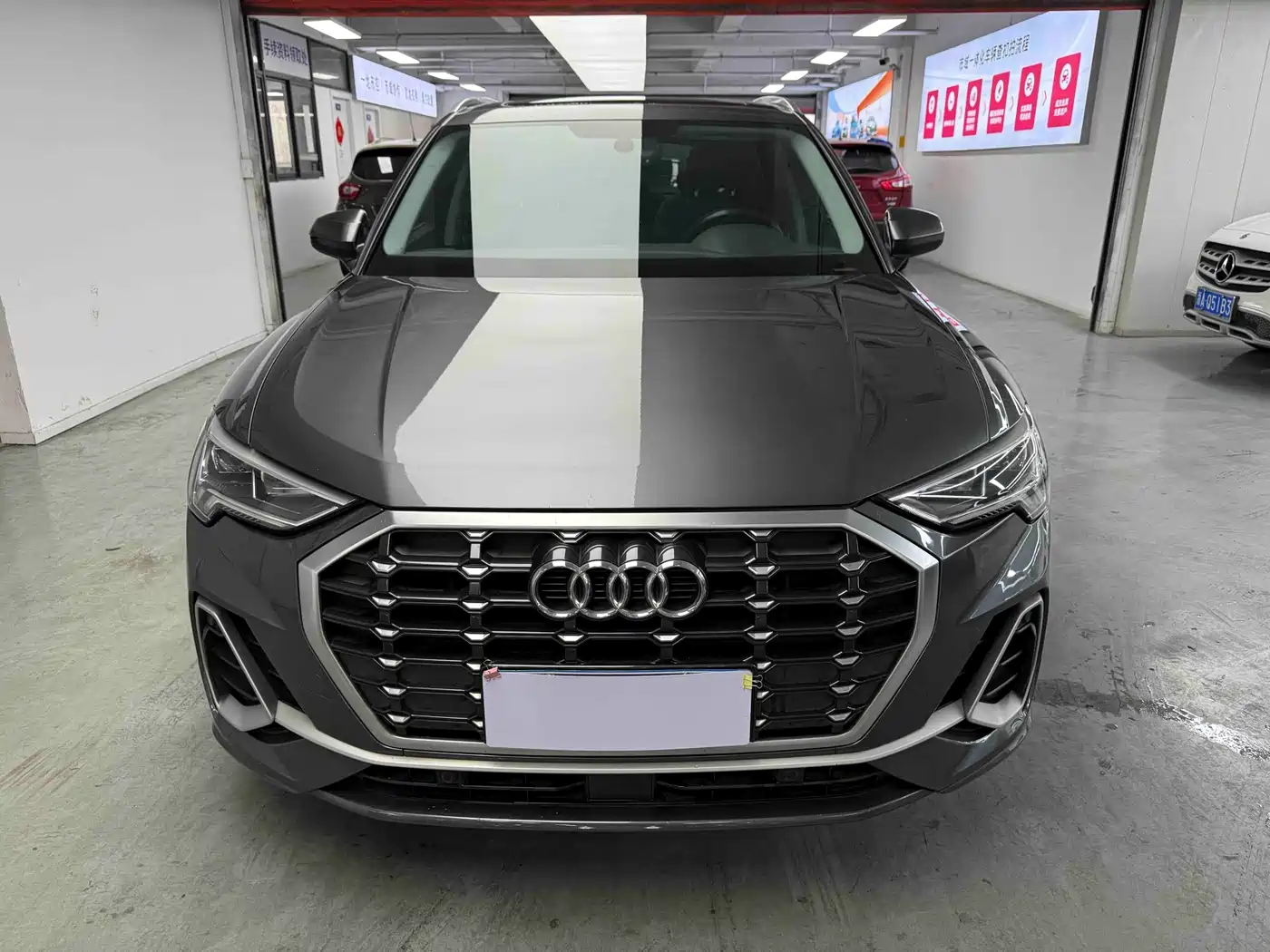 Фото 2 - Audi Q3