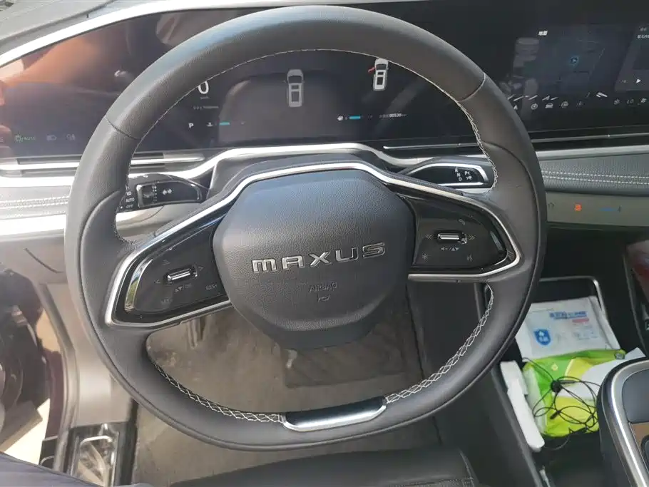 SAIC Maxus Maxus G90 2022 2.0T Galaxy 7-Seater Edition фото 15