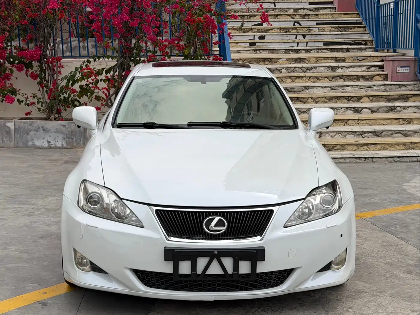 Lexus IS 2007 300 Dynamic Special Edition фото 2