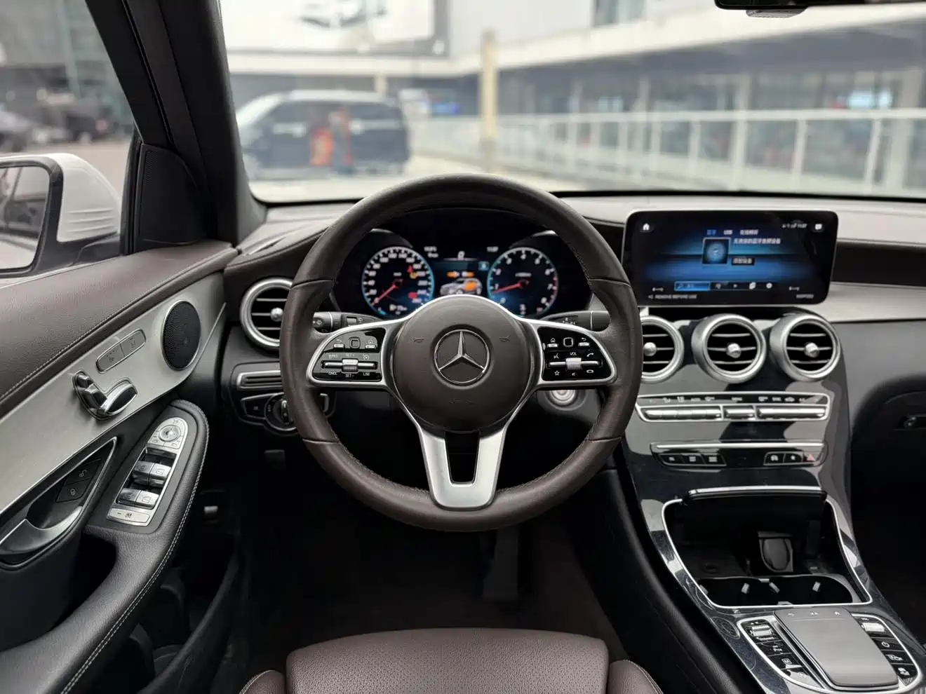 Mercedes-Benz GLC 2022 Facelift III GLC 260 L 4MATIC Dynamic фото 13