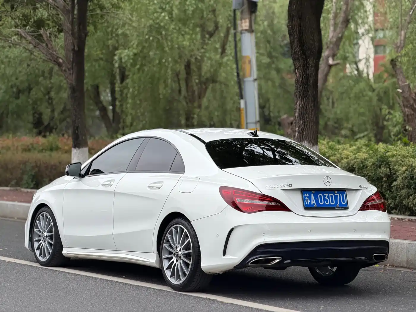 Mercedes-Benz CLA (Import) 2018 CLA 220 4MATIC фото 4