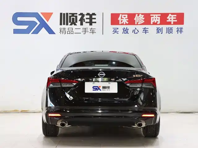 Nissan Teana 2024 2.0L SV Black Gold Edition — фото 5