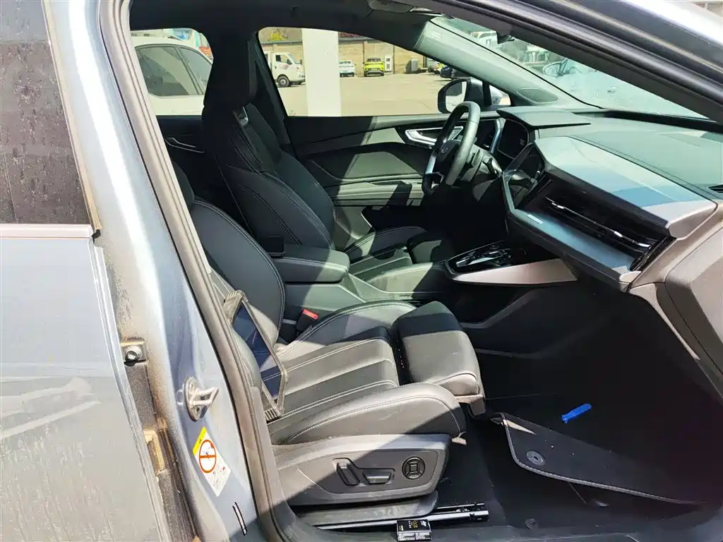 Audi Q4 e-tron 2024 40 e-tron Pioneer Edition фото 25