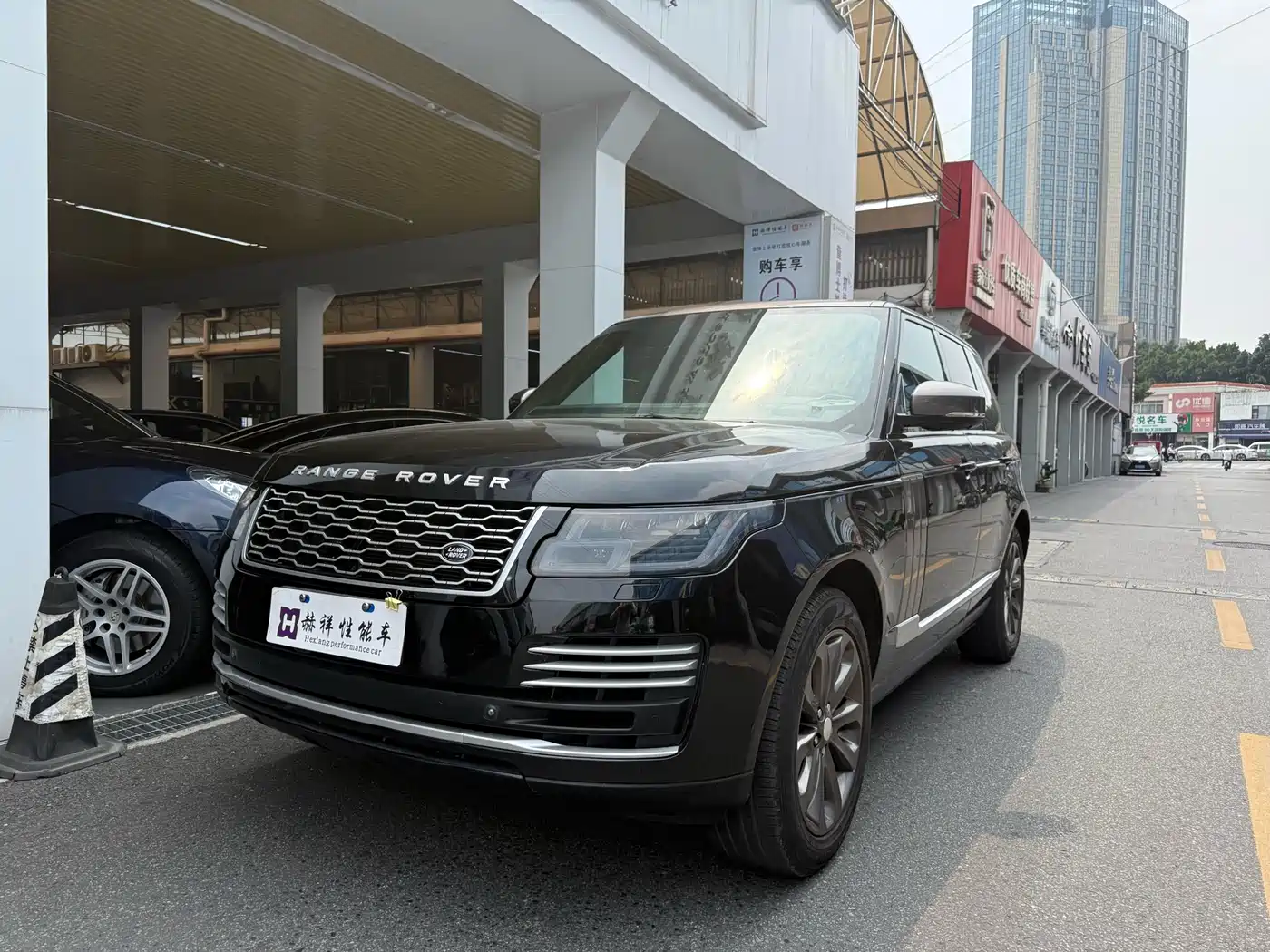 Land Rover Range Rover 2017 3.0 SC V6 Golden Age Edition