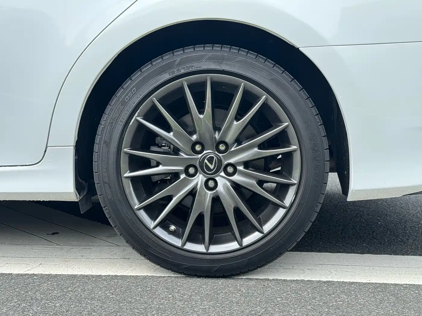 Lexus GS 2017 2016 200t F SPORT