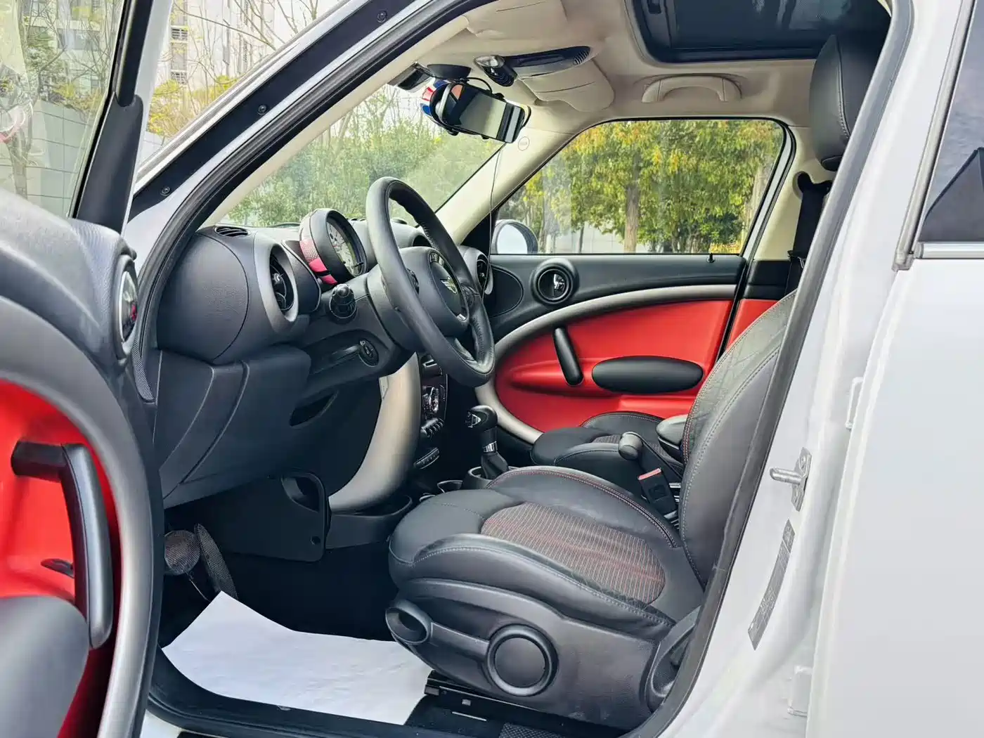 MINI COUNTRYMAN 2013 2011 1.6L COOPER Fun