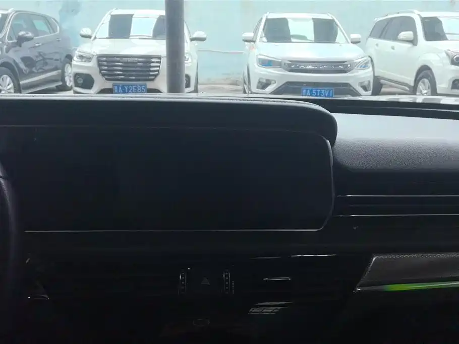 Hongqi HS5 2022 2.0T Smart Connect Flagship AWD Edition фото 13