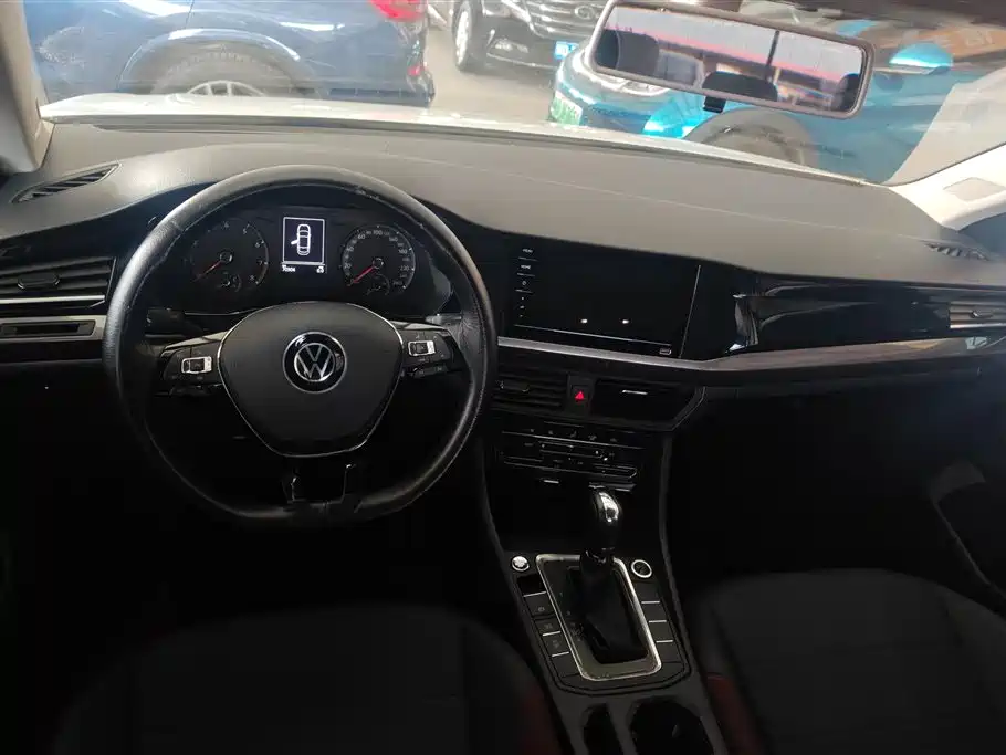 Volkswagen Bora 2021 1.5L Automatic Elite Smart Edition фото 12
