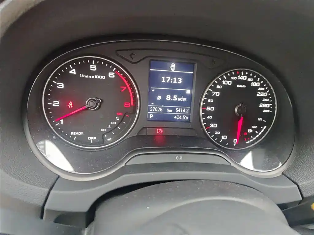 Audi A3 2019 Limousine 35 TFSI Progressive China V фото 5