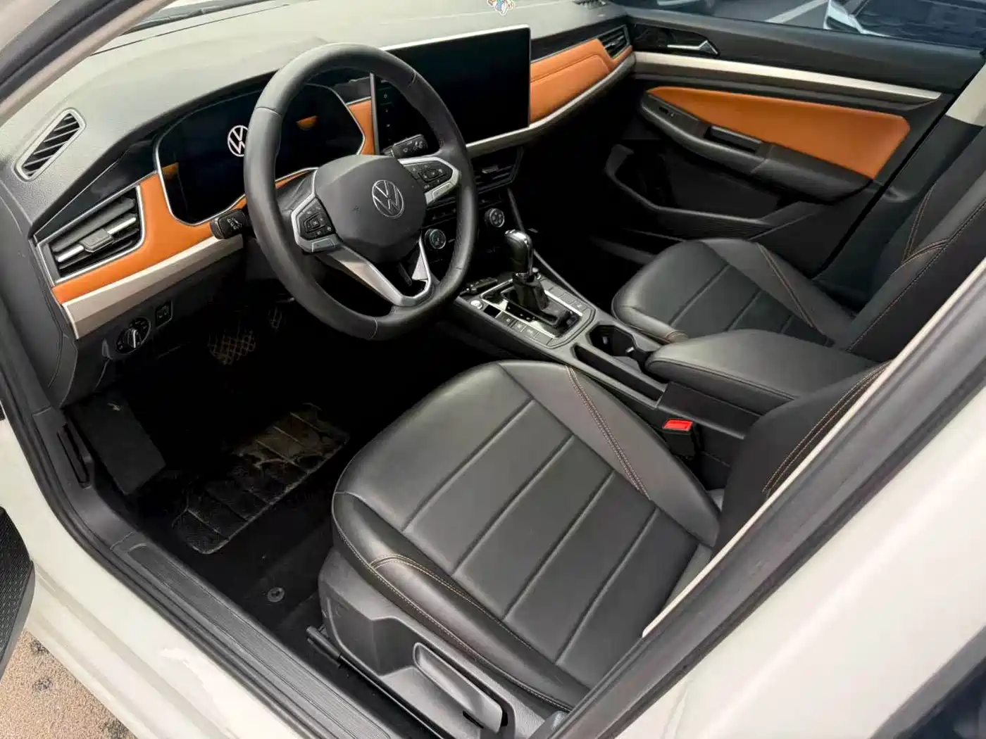 Volkswagen Bora 2024 200TSI DSG Joy Ride Edition фото 8