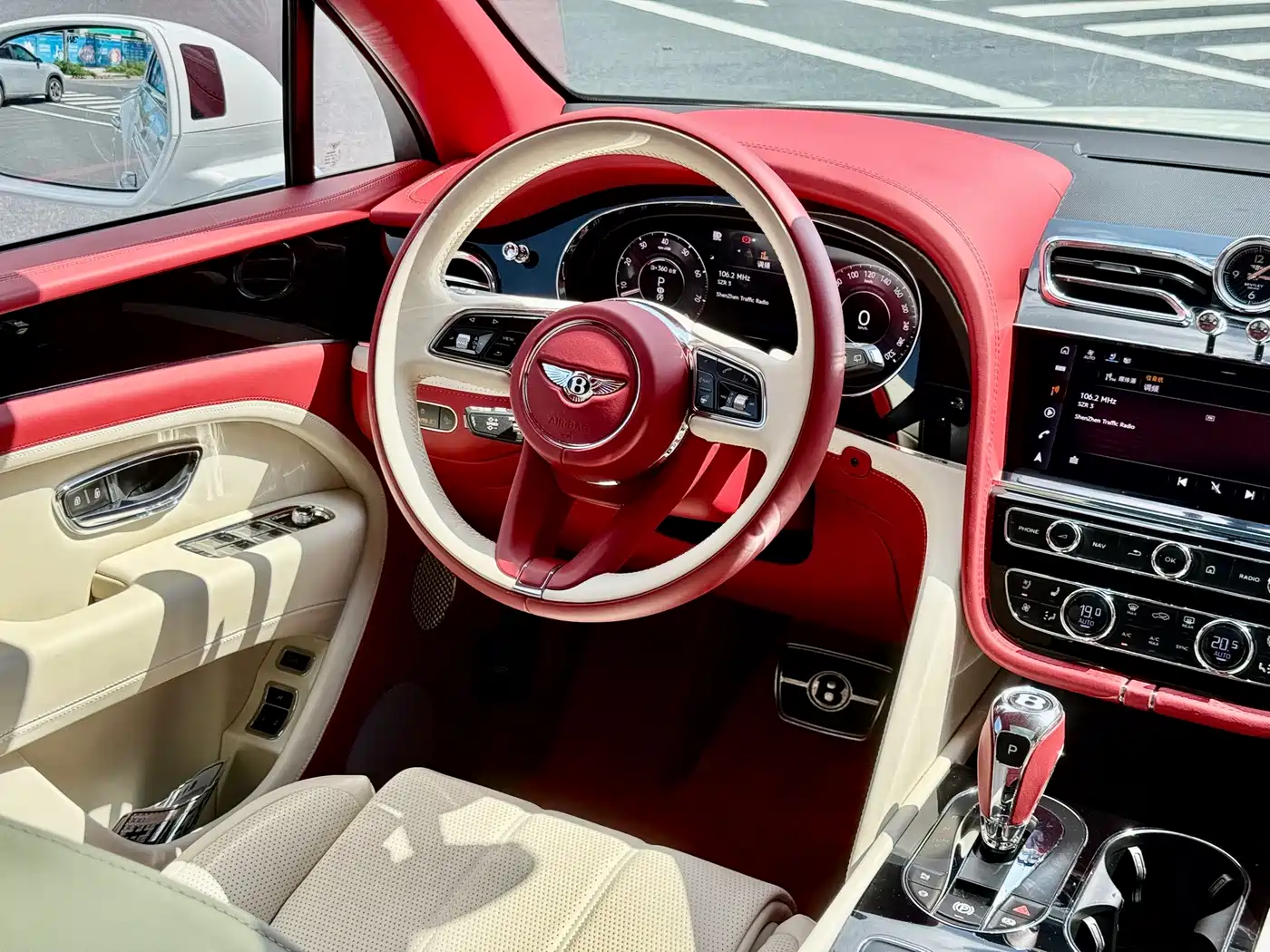 Bentley Bentayga 2025 2024 4.0T V8 Long Wheelbase