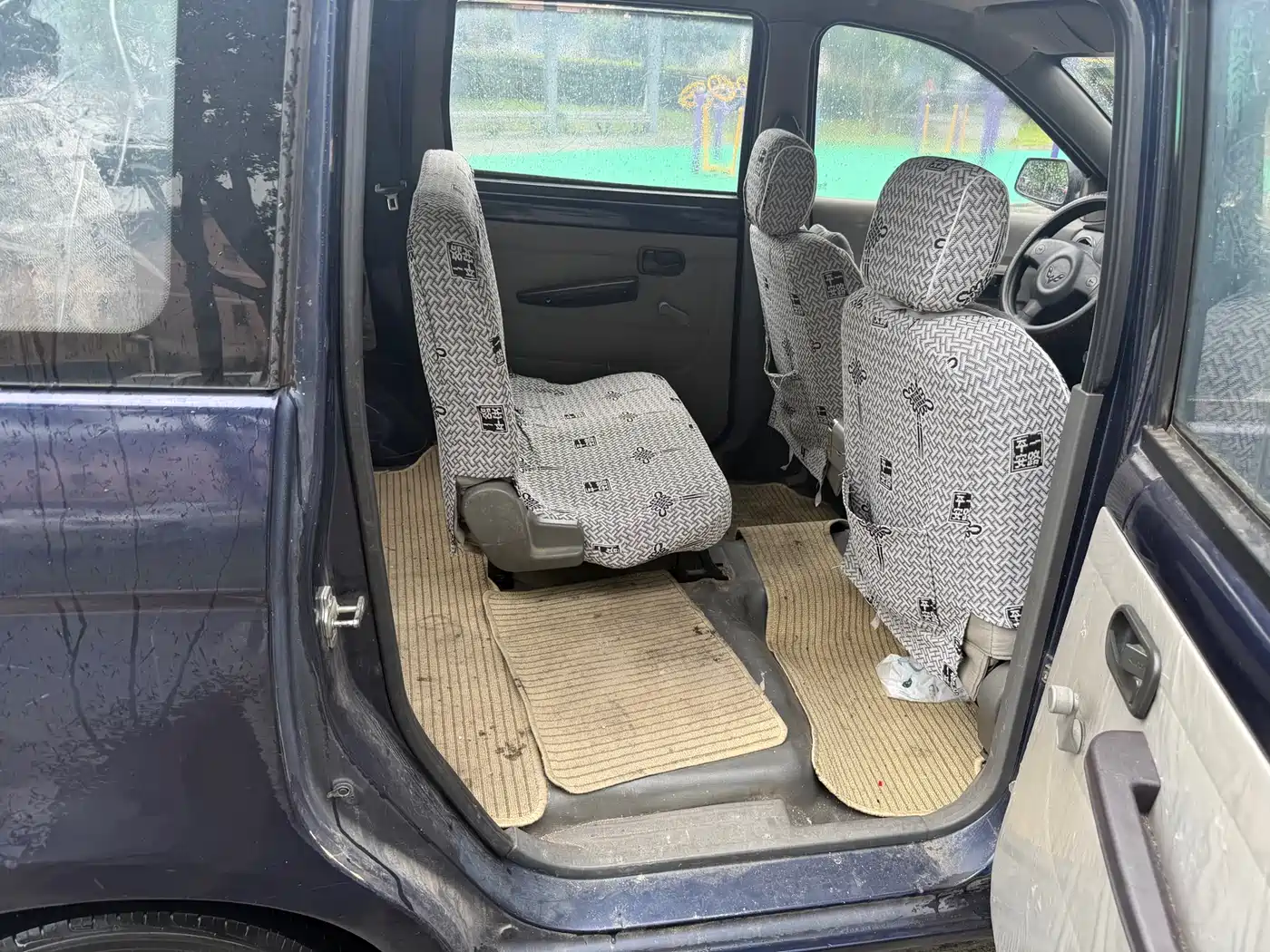Wuling Motors Wuling Hongguang 2014 2013 1.5L Basic