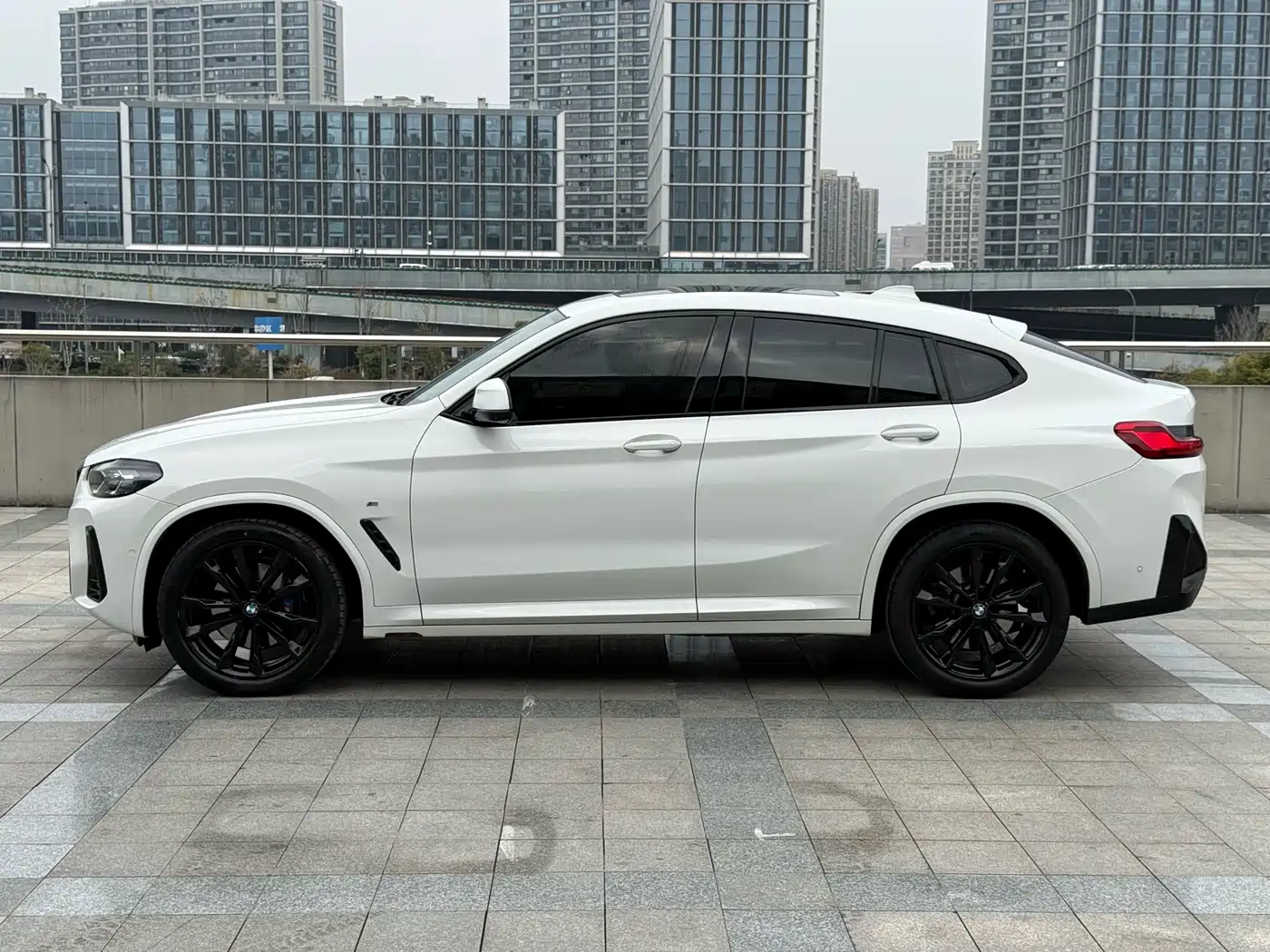 BMW X4 2022 xDrive 30i M Sport Package фото 4